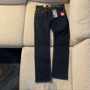 Levi’s Denizen 232.  32x34 slim straight